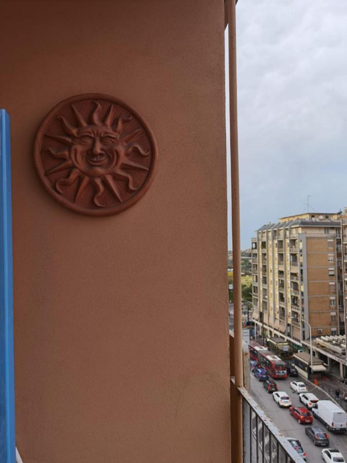 Appartamento Per Turisti E Famiglie Roma Exterior photo